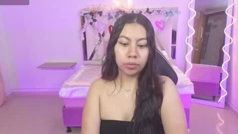 ZURY   online show from September 2025 11:33:02 AM