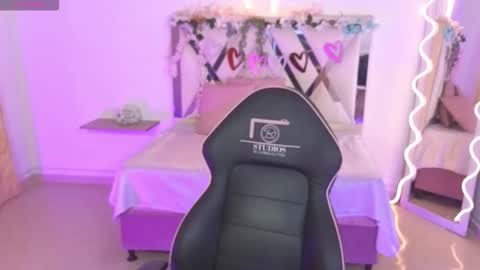 ZURY   online show from September 2025 11:36:01 AM