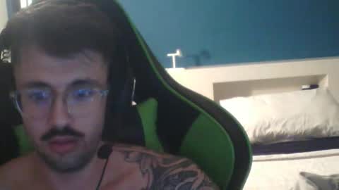 zusta10 online show from November 2025 09:20:01 PM