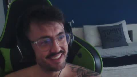 zusta10 online show from November 2025 12:42:02 PM