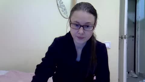 Zyuhre online show from December 2024 10:06:01 PM