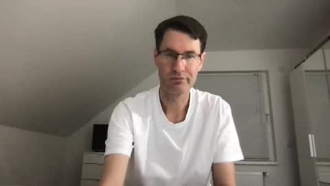 zzz123_cam online show from November 2025 04:09:02 PM