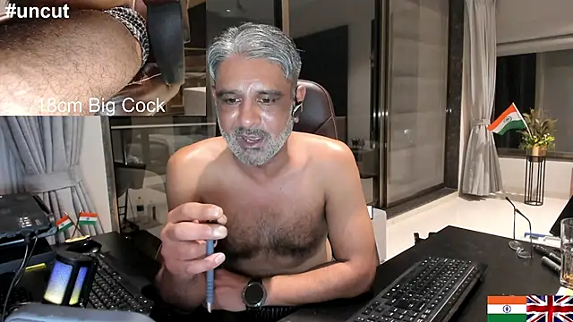OnlineBossUK online show from January 2025 01:47:01 PM