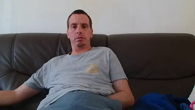 cloupefun online show from October 2025 11:41:02 AM