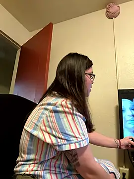 LacieStar online show from December 2024 01:53:02 PM