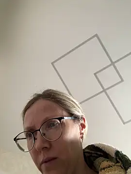 angelmommu online show from October 2025 06:23:02 AM