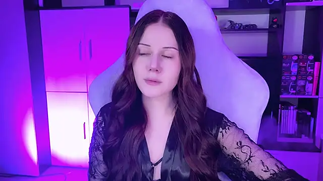 jasminevine online show from February 2025 07:52:02 PM