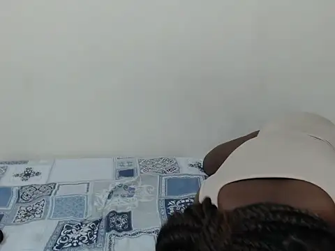 queen  ebony online show from November 2025 04:19:01 PM