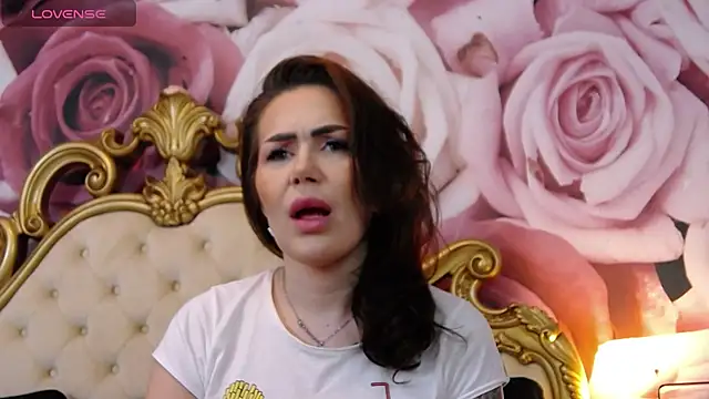 HessaHessy online show from February 2026 03:21:02 PM