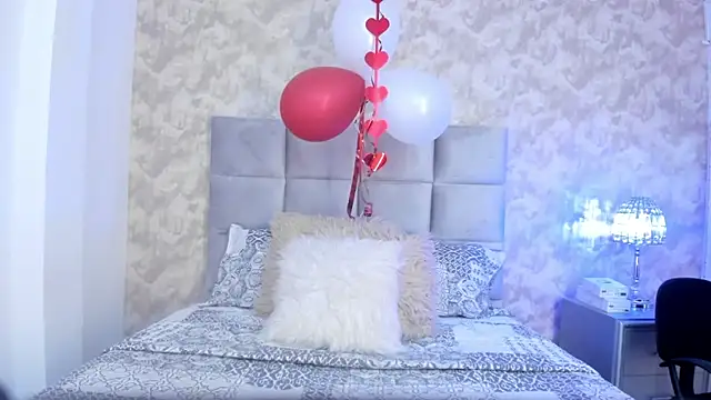 Snapshot of elizabeth_coleman chatting on March 2025 09:15:01 PM elizabeth coleman online show from March 2025 09:15:01 PM