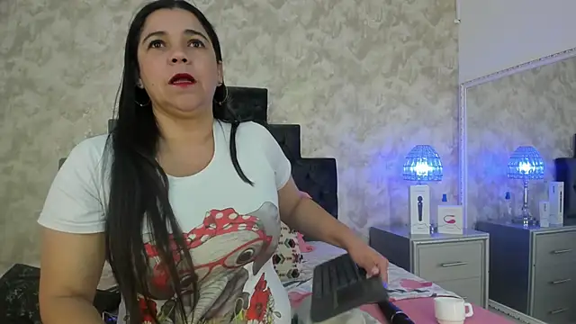 Snapshot of elizabeth_coleman chatting on October 2025 08:54:02 PM elizabeth coleman online show from October 2025 08:54:02 PM