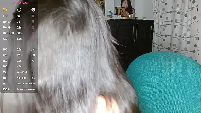 mia  lopez  online show from December 2024 04:22:01 AM