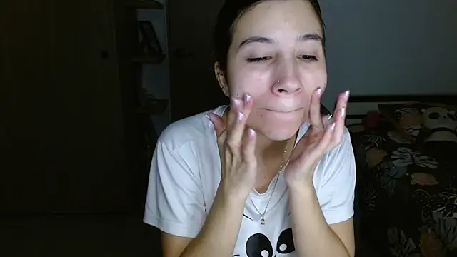 Snapshot of mia__lopez_ chatting on May 2026 04:19:02 AM mia lopez online show from May 2026 04:19:02 AM