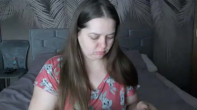 uliastar online show from February 2025 06:56:02 AM