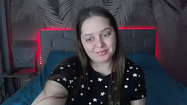 uliastar online show from February 2025 01:16:01 PM