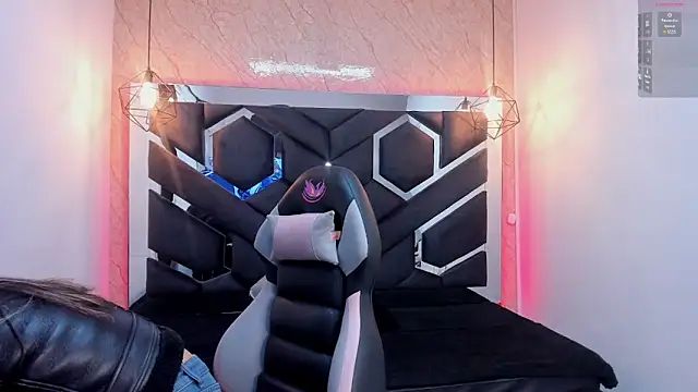 lilith nv online show from January 2025 11:16:01 AM