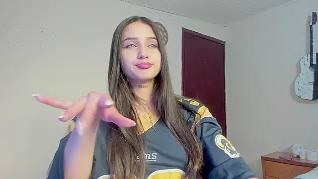 Snapshot of Hott_Hanna chatting on January 2025 06:28:01 AM Hott Hanna online show from January 2025 06:28:01 AM