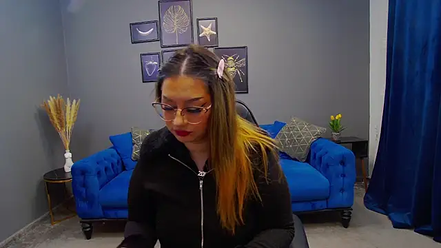 Katewalker  online show from January 2025 07:21:01 PM