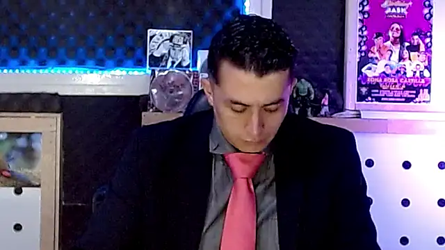 Darko0717 online show from January 2025 03:34:01 PM