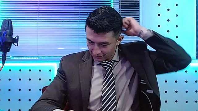 Darko0717 online show from April 2026 01:04:01 PM