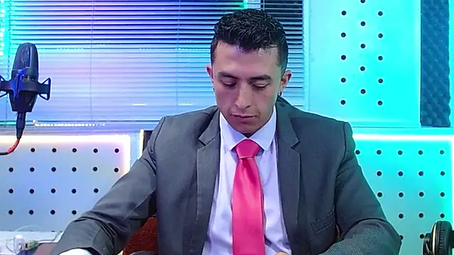 Darko0717 online show from April 2026 12:48:02 PM