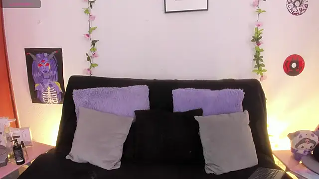 Cata green online show from November 2025 07:03:01 PM