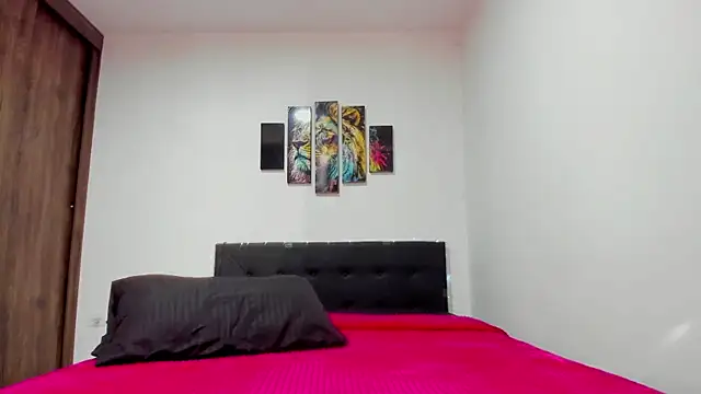 biiancaricoo01 online show from September 2025 09:27:01 PM