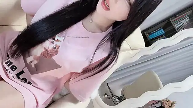 Serena-AU online show from November 2025 04:21:02 PM