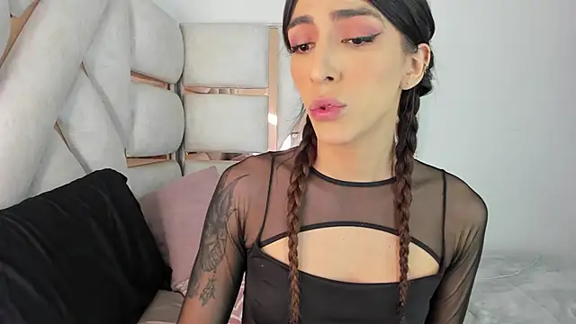 Camila rehabx online show from September 2025 08:04:02 AM