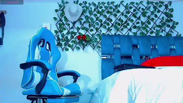 Hakim prettynigg online show from December 2024 04:29:02 PM