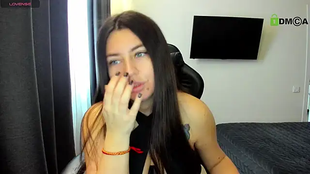 Snapshot of gracedorce chatting on January 2025 04:06:02 AM gracedorce online show from January 2025 04:06:02 AM