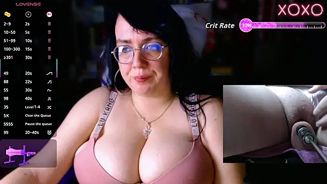 LeonaHarrison online show from October 2025 01:02:02 PM