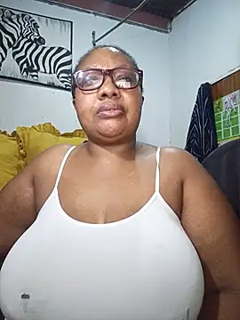 YELLOW BONE online show from July 2026 09:19:02 PM