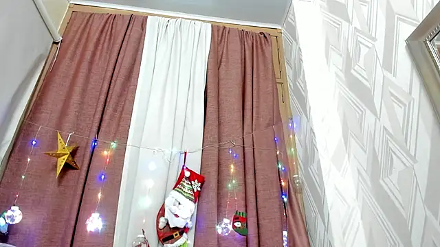 Snapshot of veronica_salas chatting on December 2024 10:45:01 AM veronica salas online show from December 2024 10:45:01 AM