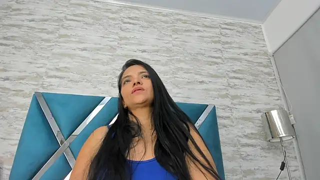 Snapshot of veronica_salas chatting on January 2025 01:00:01 AM veronica salas online show from January 2025 01:00:01 AM