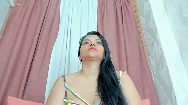 Snapshot of veronica_salas chatting on February 2025 09:13:02 AM veronica salas online show from February 2025 09:13:02 AM