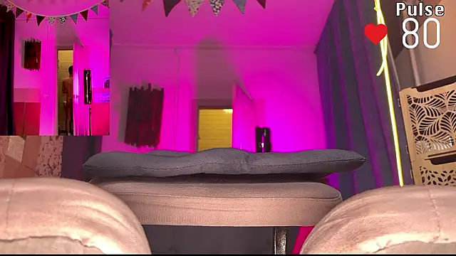 Farmer James online show from March 2026 04:21:01 PM