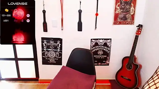 alicce moon  online show from September 2025 08:42:01 PM