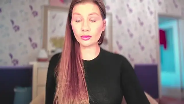 JuicyHelenX online show from September 2025 11:02:01 AM