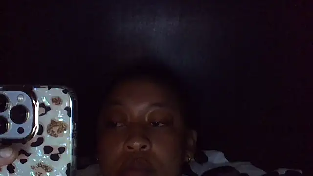 Pretty-diva online show from March 2026 01:29:02 PM