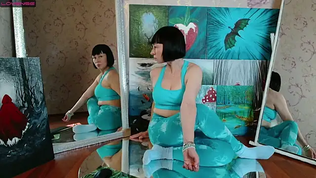 secret library online show from December 2024 12:45:02 PM