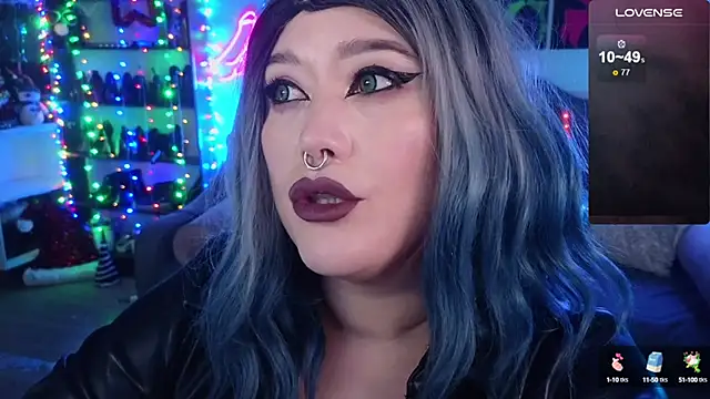 wickedxqueen online show from December 2024 05:04:02 AM