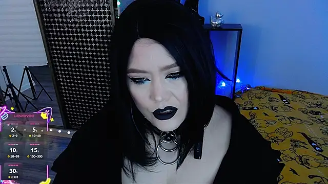 wickedxqueen online show from April 2026 03:16:01 PM