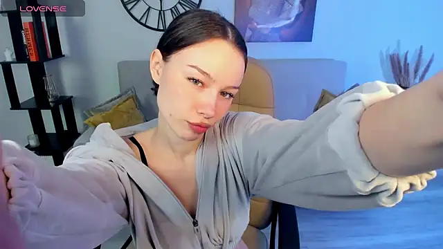 KaitieLove online show from March 2025 06:51:02 PM
