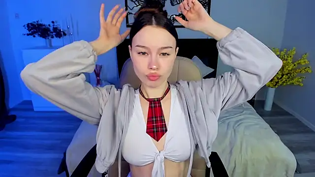 KaitieLove online show from March 2025 05:17:02 PM