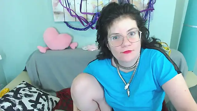 EverlyRays online show from December 2024 03:59:01 AM