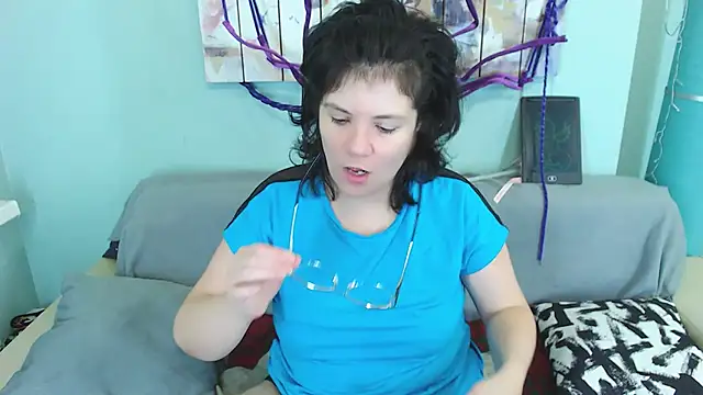 EverlyRays online show from December 2024 06:42:02 PM