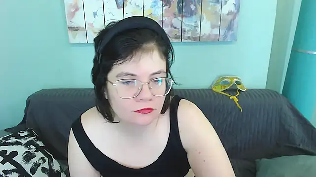 EverlyRays online show from February 2025 07:09:01 PM