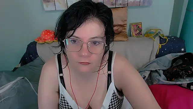 EverlyRays online show from November 2025 07:40:03 PM