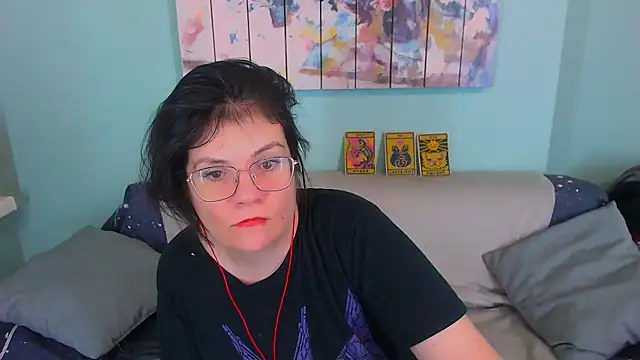 EverlyRays online show from February 2026 03:50:02 PM